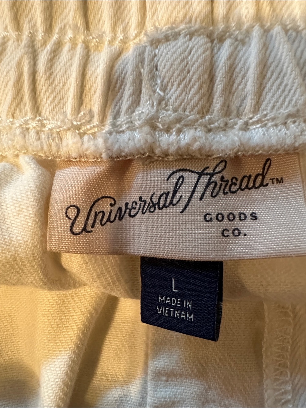 Universal Thread White Drawstring Shorts - Picture 3 of 5